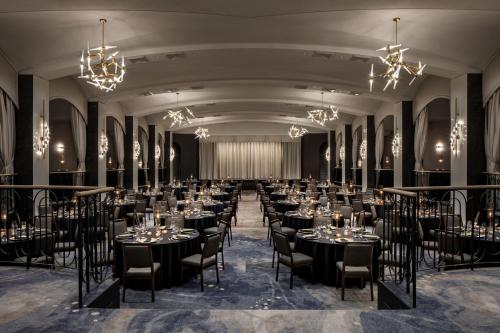 Meetings & Banquets